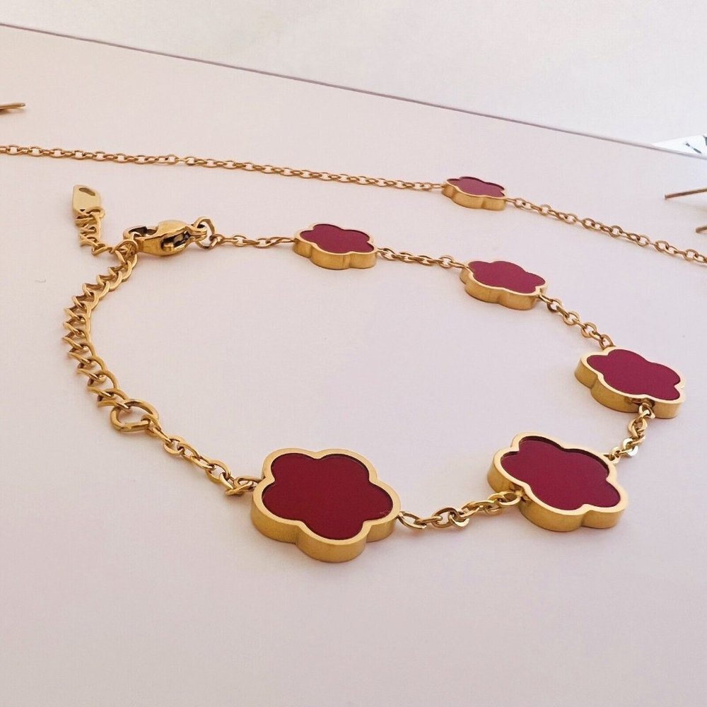 Gold Plated Clover RED Bracelet 5 Petals Unisex Womens jewelry